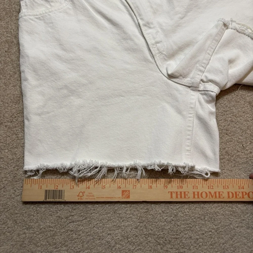 Vtg Levis 551 Jean Shorts Womens 12 High Rise White Denim Relaxed Fit Cutoff USA